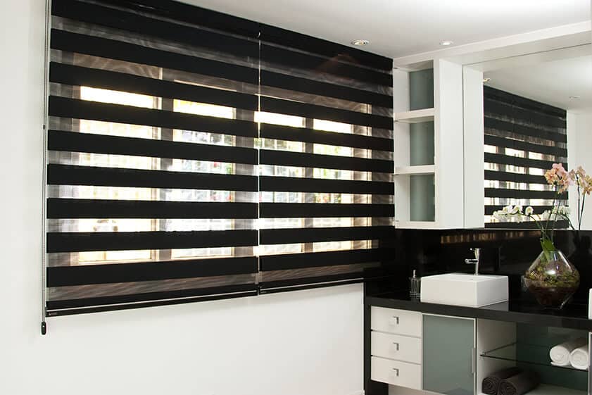 DUO Preta aberta lavabo